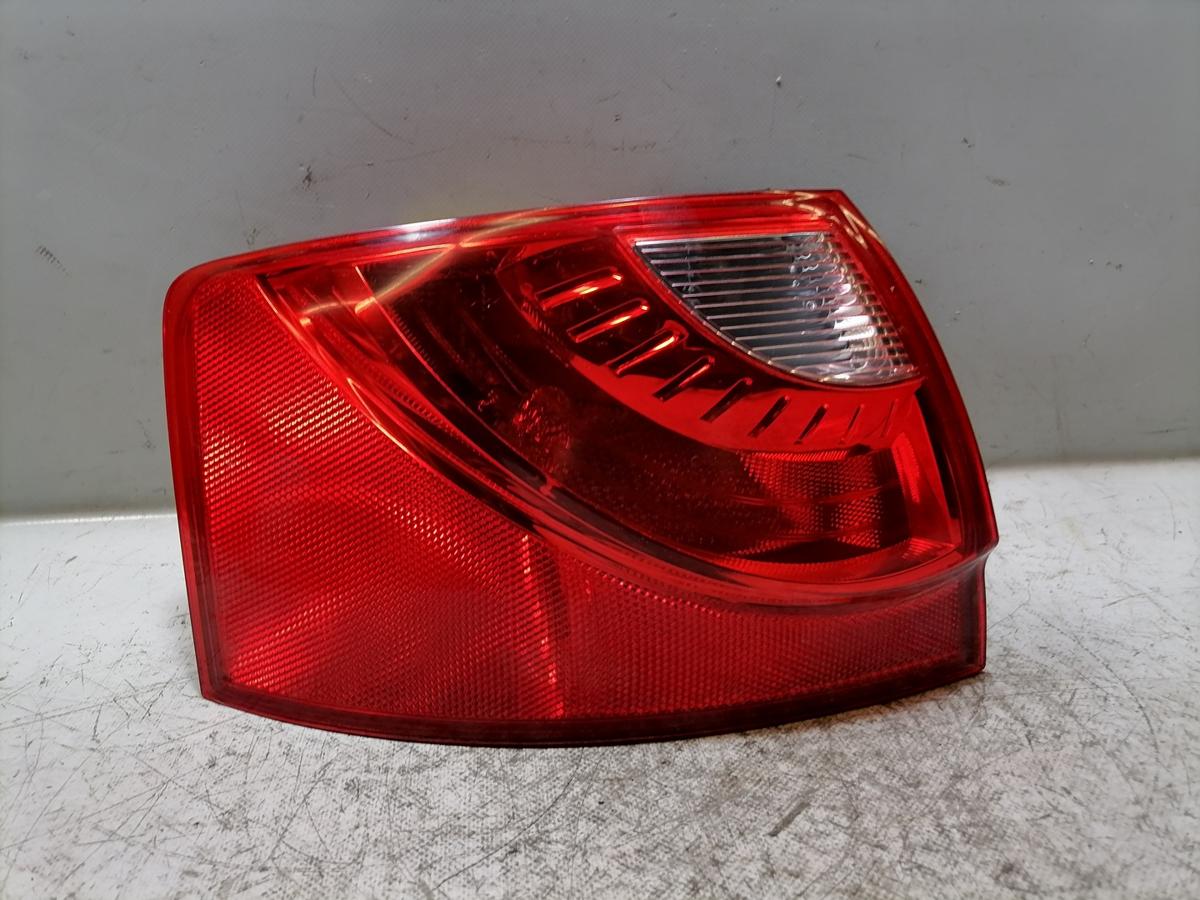 Seat Exeo original R&uuml;cklicht R&uuml;ckleuchte Schlussleuchte links Kombi Bj.2012